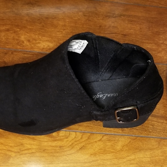 Black American Eagle booties 6.5 - Picture 2 of 4